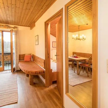 Farm stay Beim Danner Riedering